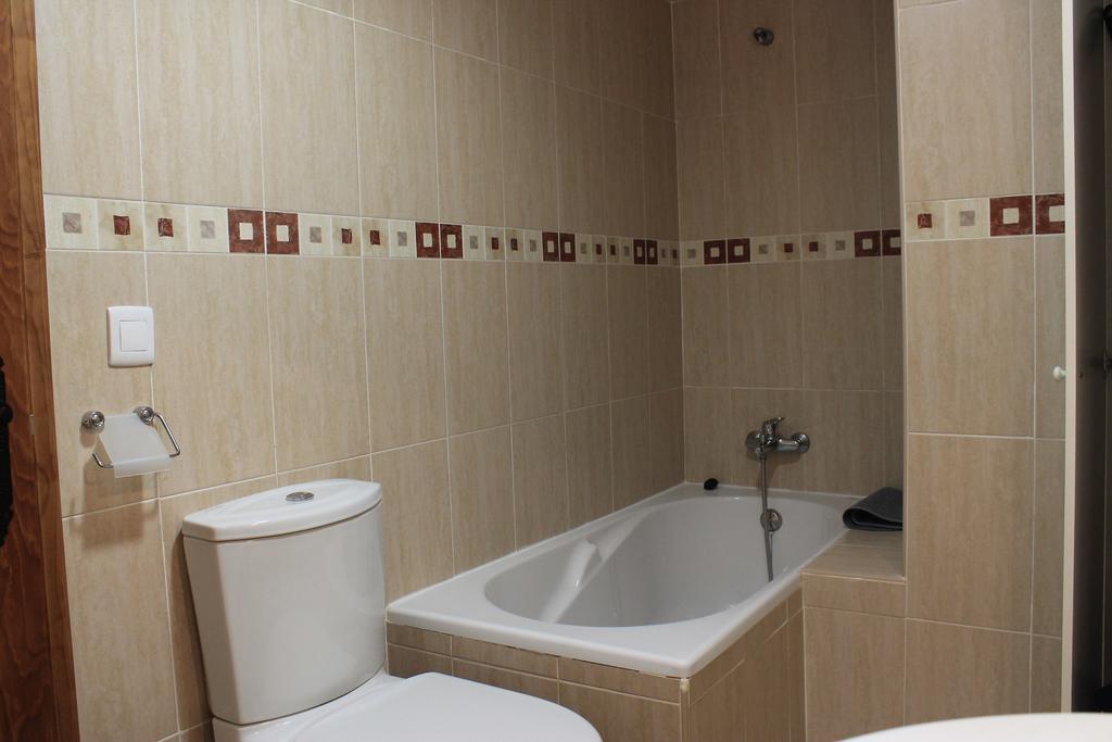 Apartamentos Turisticos Rosario Camarena de la Sierra Pokoj fotografie